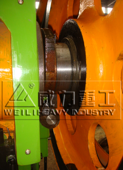 16噸沖床加工細(xì)節(jié)