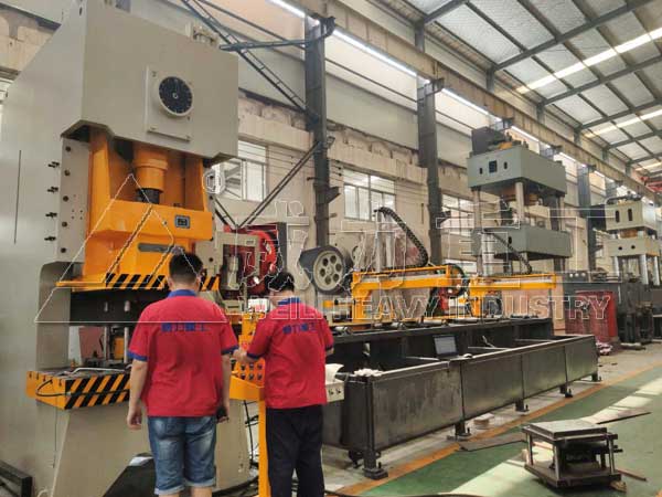 錨桿托盤快速成型自動化生產線